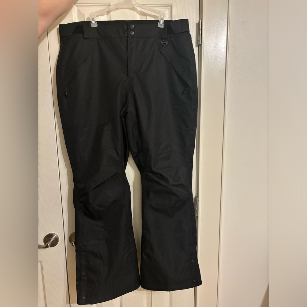 Brand new Sun-ice Snow pants  in XL